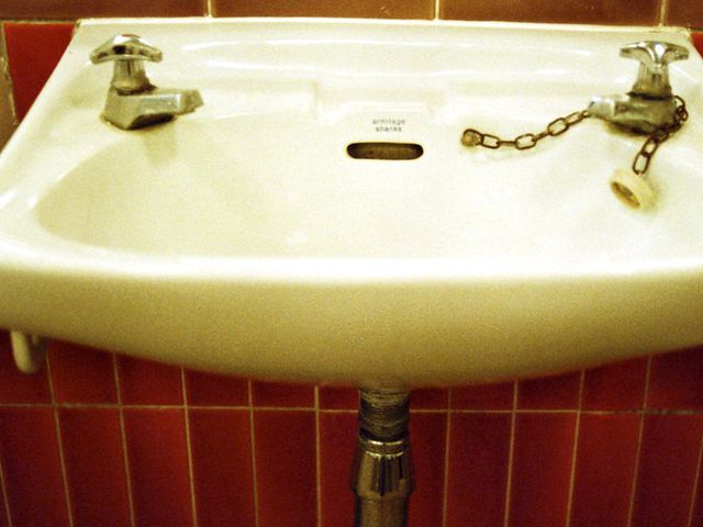 トイレのメンテナンスと水漏れ対処法